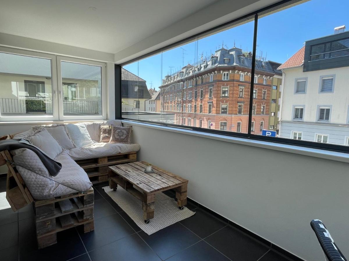 Moderne Stadtwohnung Inkl. Tiefgaragenplatz Bregenz Esterno foto