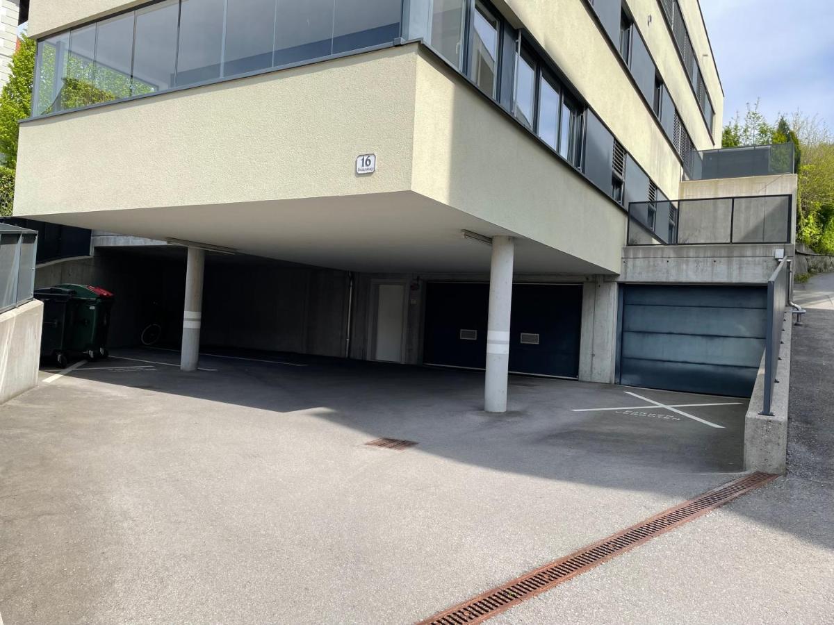Moderne Stadtwohnung Inkl. Tiefgaragenplatz Bregenz Esterno foto